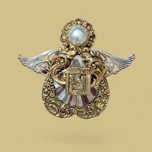 Vintage Angel Brooch with Pearl Accent